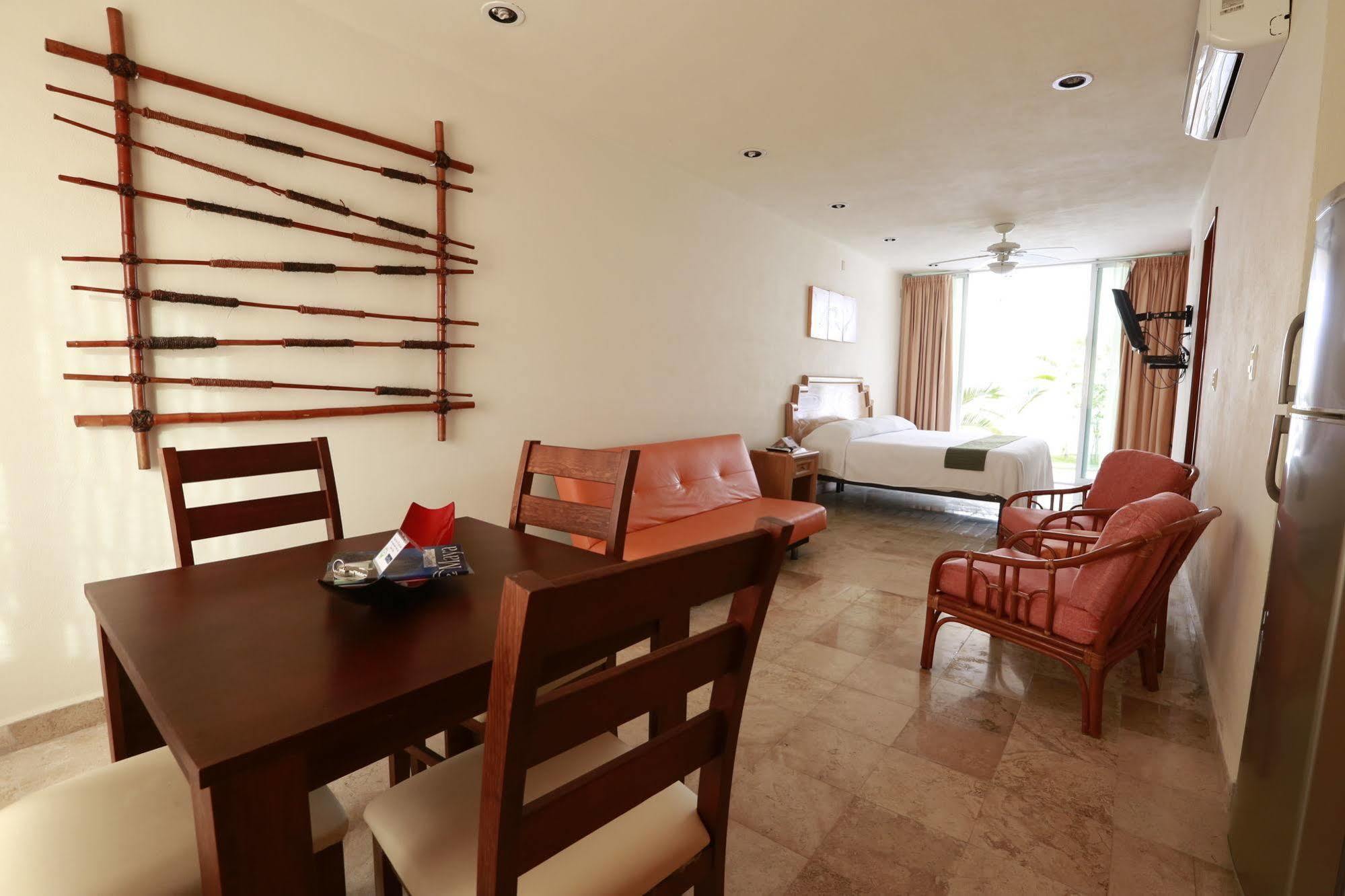 โครัล มายา สเตย์ สวีท Aparthotel ปูแอร์โตอาเวนตูรัส ภายนอก รูปภาพ